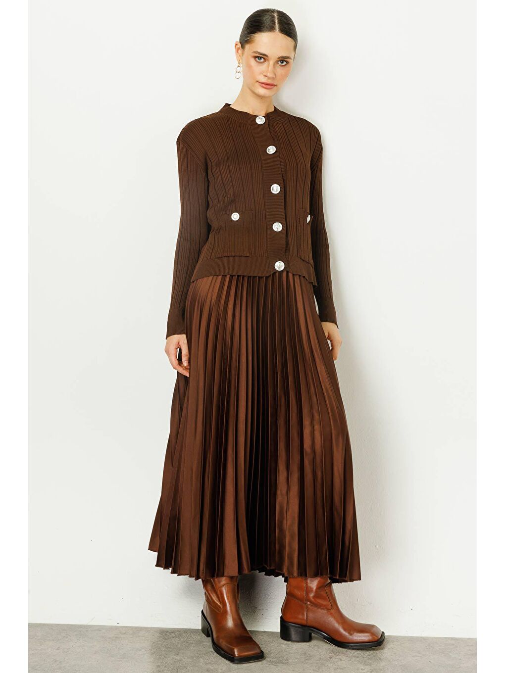 Kahverengi Pilisoley Saten Etek - Kahve