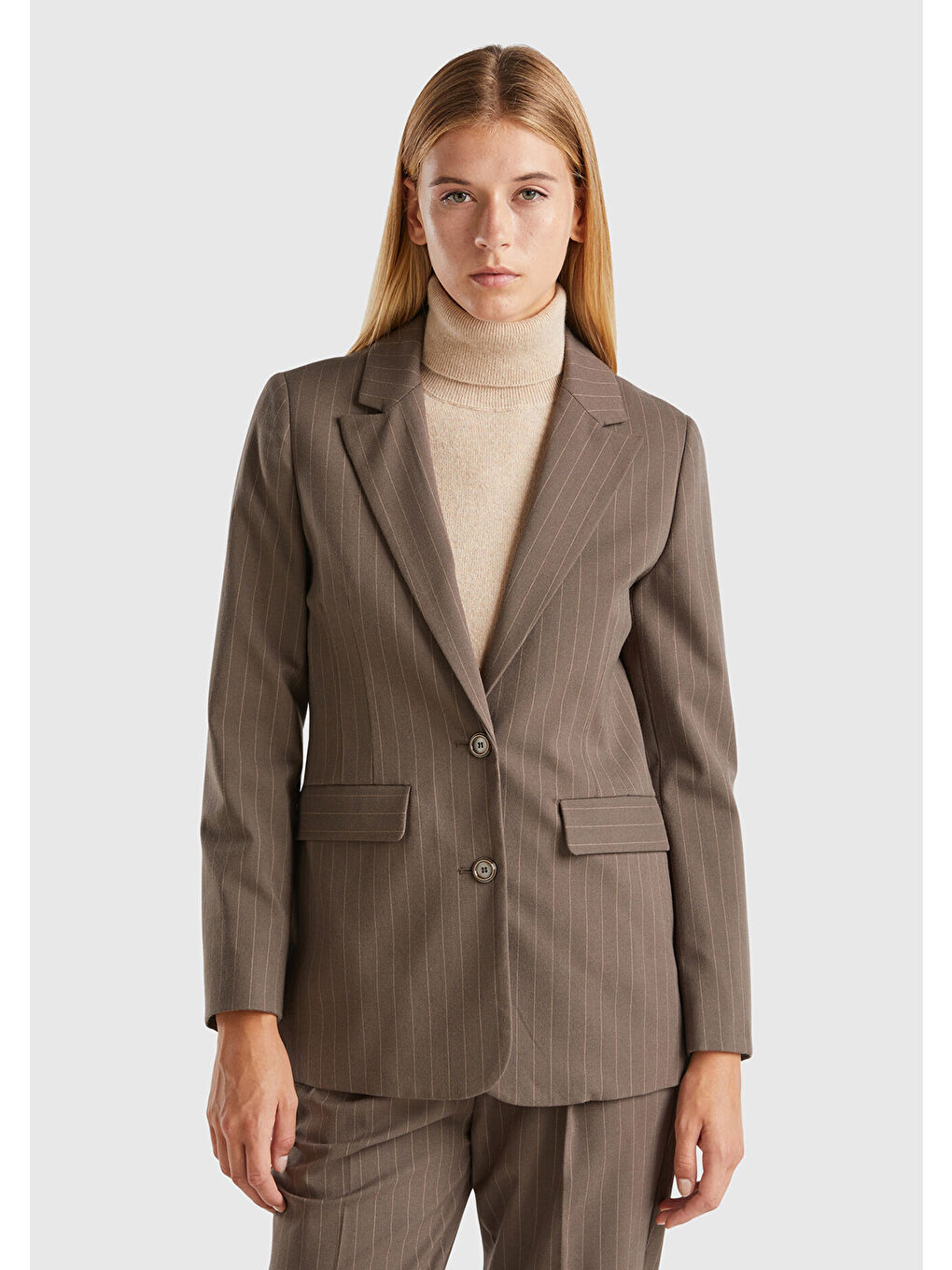 Kahverengi Kadın Taba Viskoz Karışımlı Düğme Kapamalı Çizgili Sivri Yaka Blazer Ceket-1