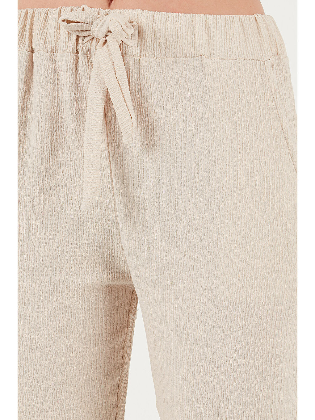 Bej Belden Bağlamalı Cepli Kısa Paça Dar Kesim Pantolon 5869017-4