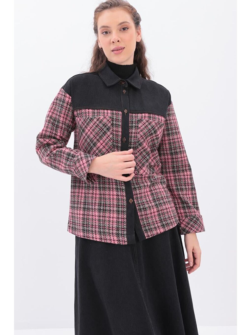 Pembe-Siyah-Oduncu Ceket
