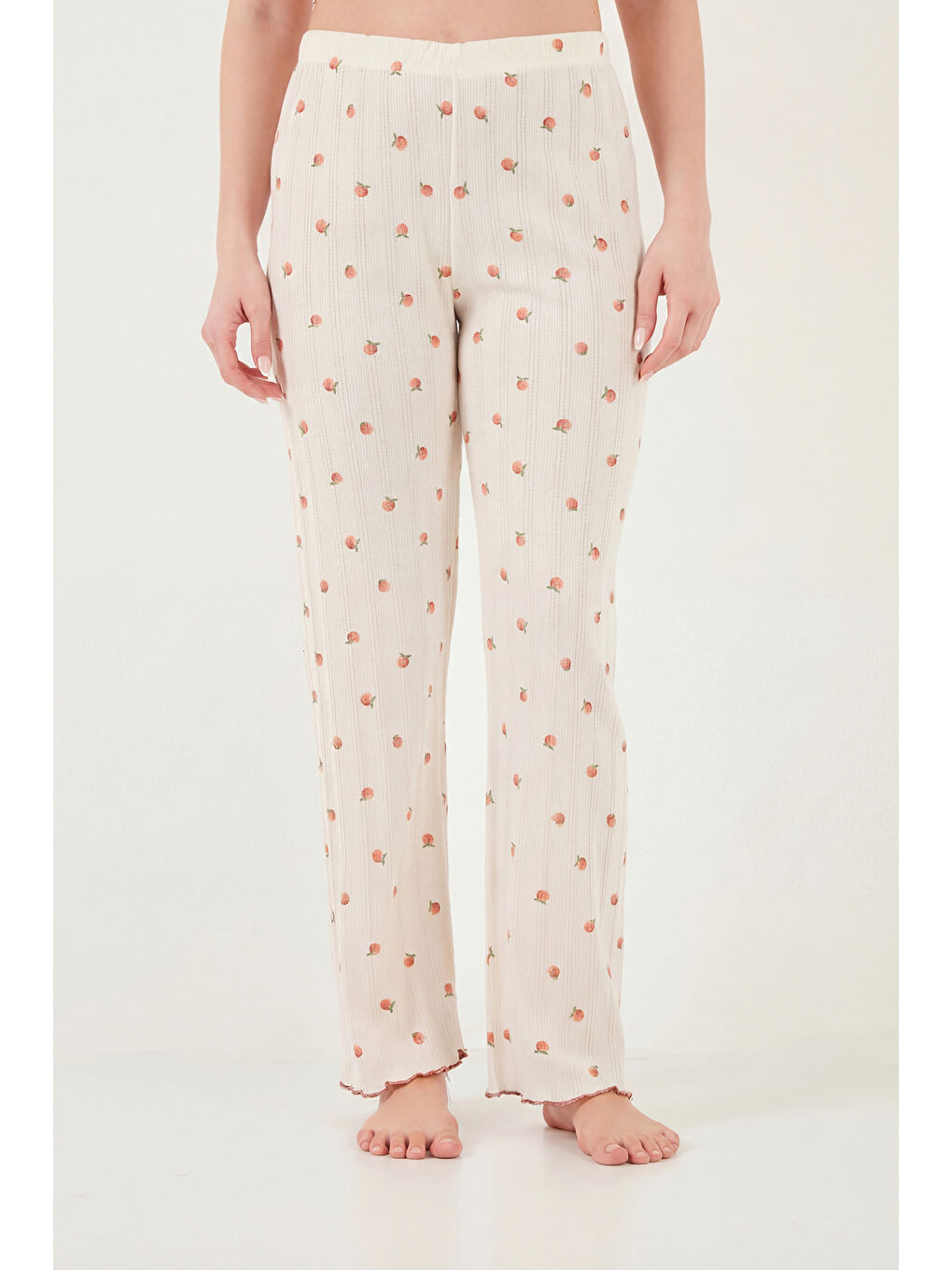 Ekru Pamuklu Regular Fit Bisiklet Yaka Kısa Kollu Desenli Rahat Pijama Takımı 65770753-5