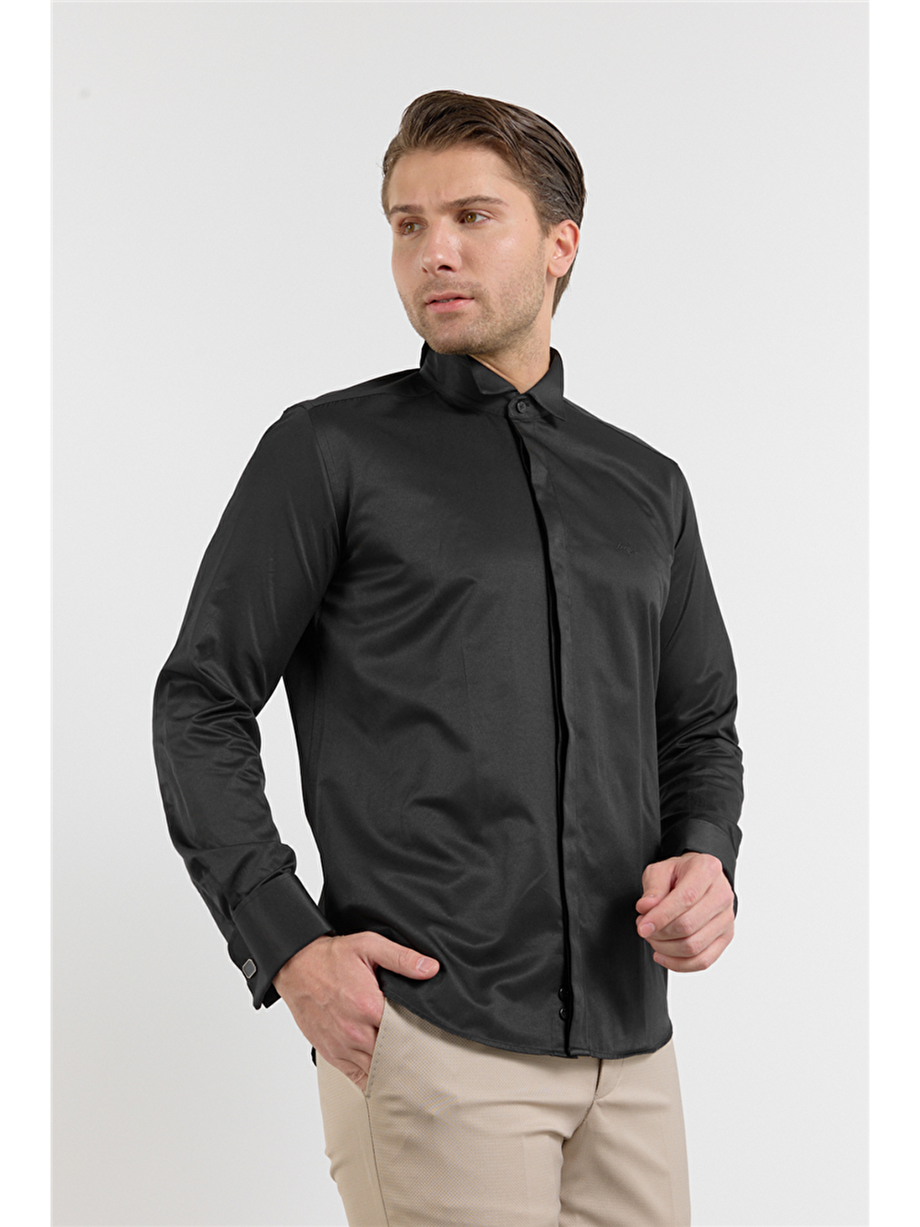 Siyah Ata Yaka Uzun Kol Cepsiz Slim Fit Pamuklu Gömlek 1004255915-2