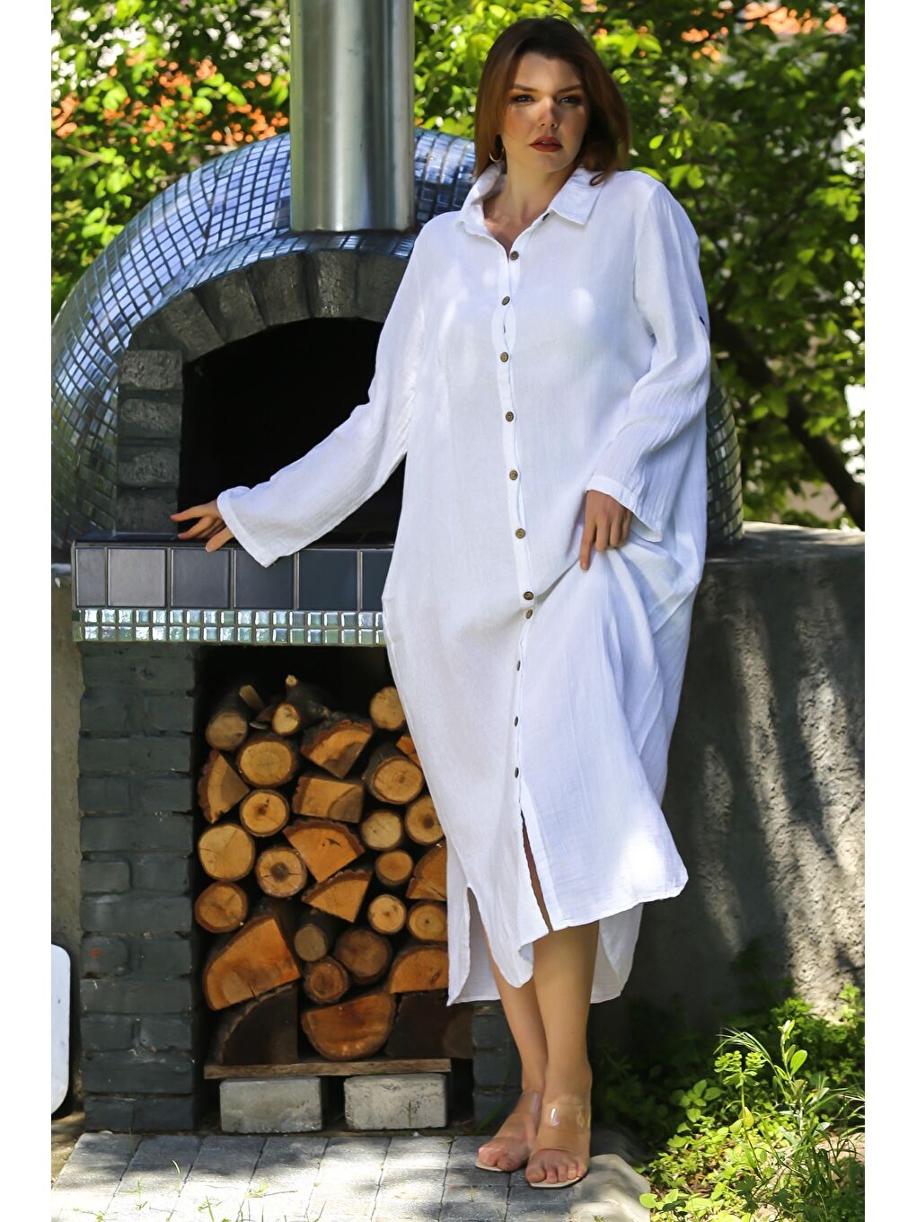 Beyaz Gömlek Yaka Düğmeli Uzun Kollu Gizli Cepli Casual Müslin Uzun Oversize Dokuma Elbise 135 68