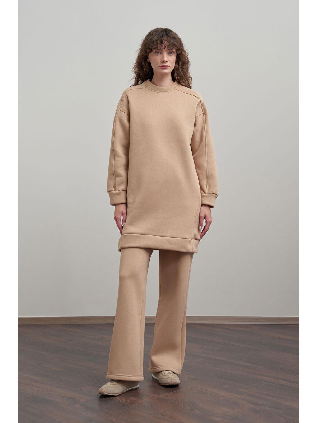 Bej Vizon-Pamuklu Uzun Kollu Sweatshirt-1