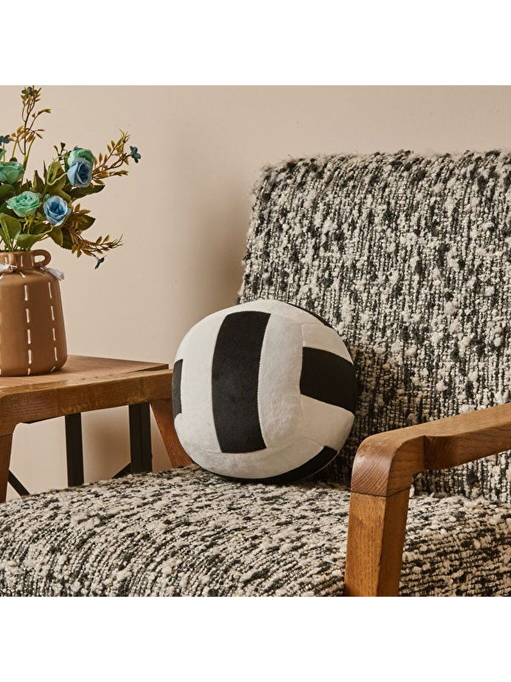 Soft Voleybol Topu Figürlü Yastık - Siyah / Beyaz - 20 cm-3