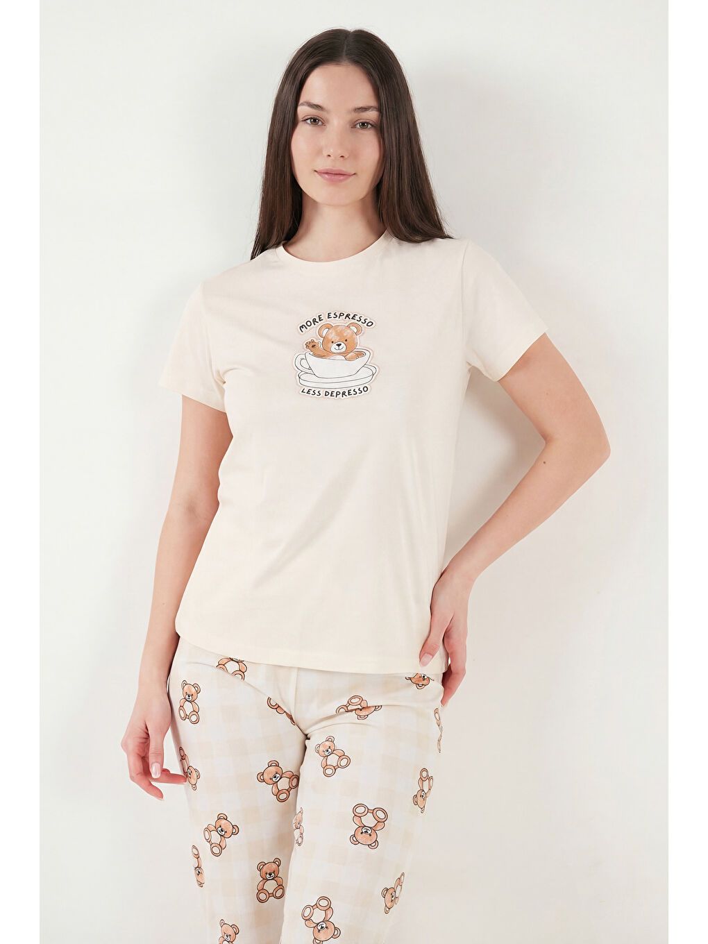 Ekru % 100 Pamuk Regular Fit Desenli Bisiklet Yaka Kadın Pijama Takımı 65790784-4