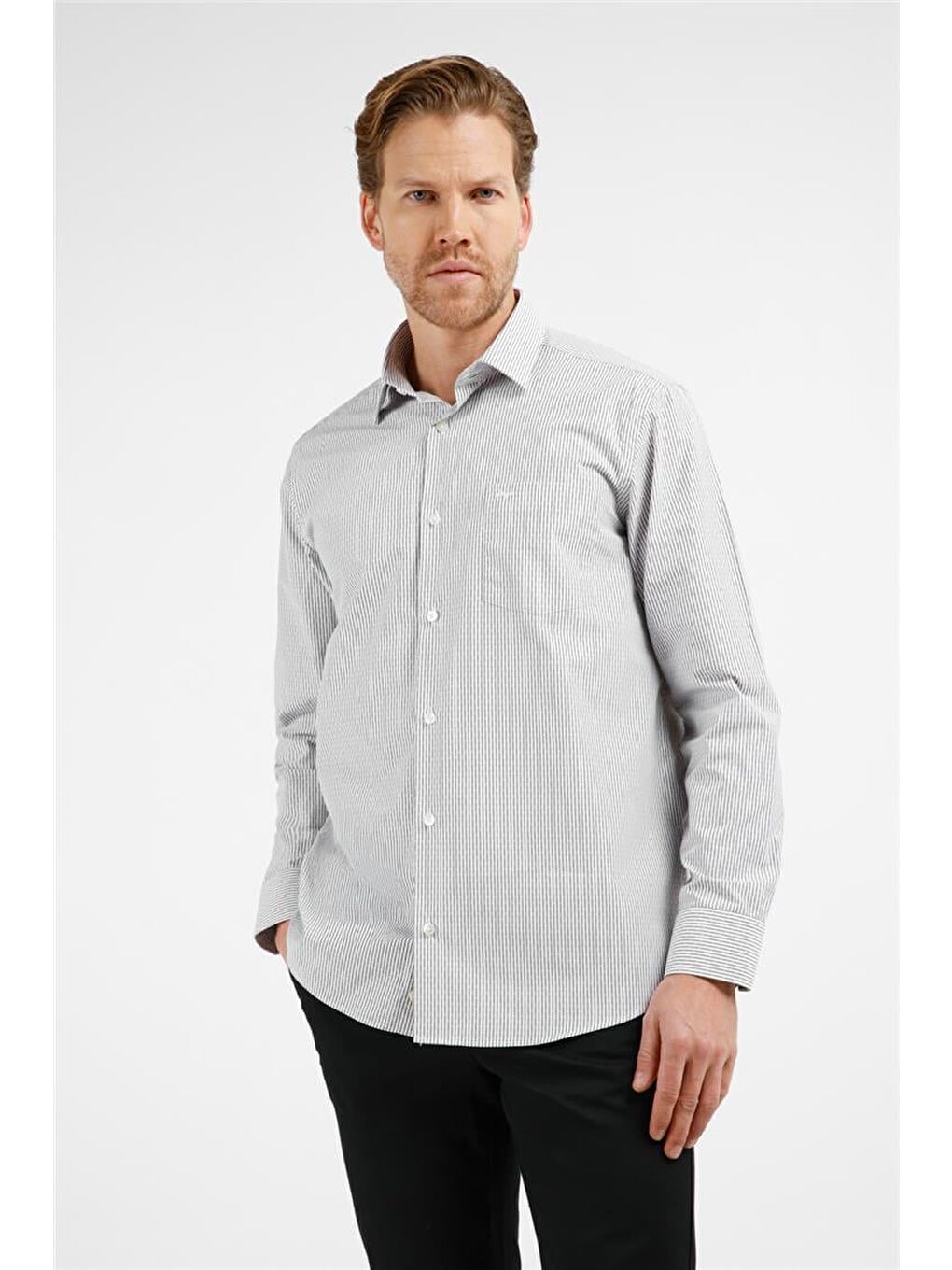 Haki - Beyaz Çizgili Desen Sert Yaka Uzun Kol Cepli Comfort Fit Pamuklu Gömlek 1004255210-3