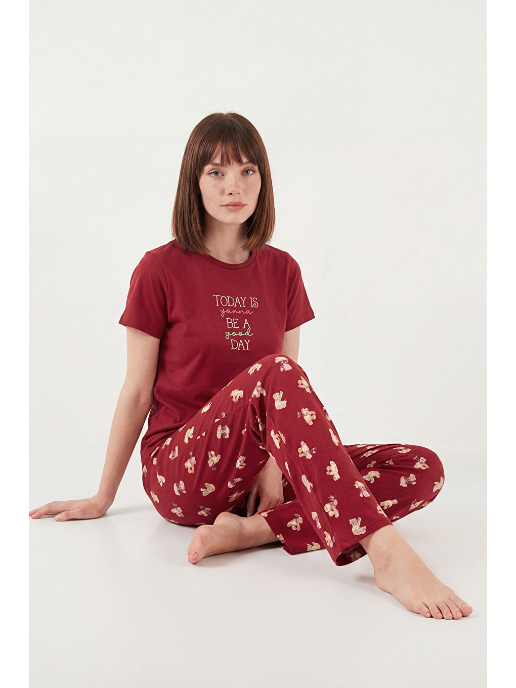 Kırmızı % 100 Pamuk Regular Fit Desenli Bisiklet Yaka Kadın Pijama Takımı 65790784-5