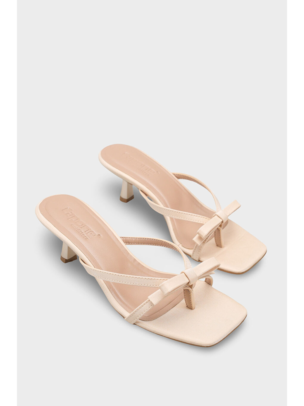 Bej Rebekah Saten Orta Topuklu Küt Burunlu Kadın Terlik-1