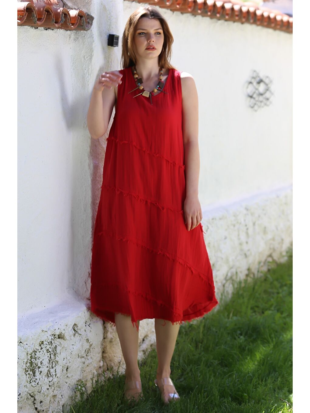 Kırmızı Havuz Yaka Kolsuz Pis Dikişli Casual Müslin Dokuma Elbise 120 63-1