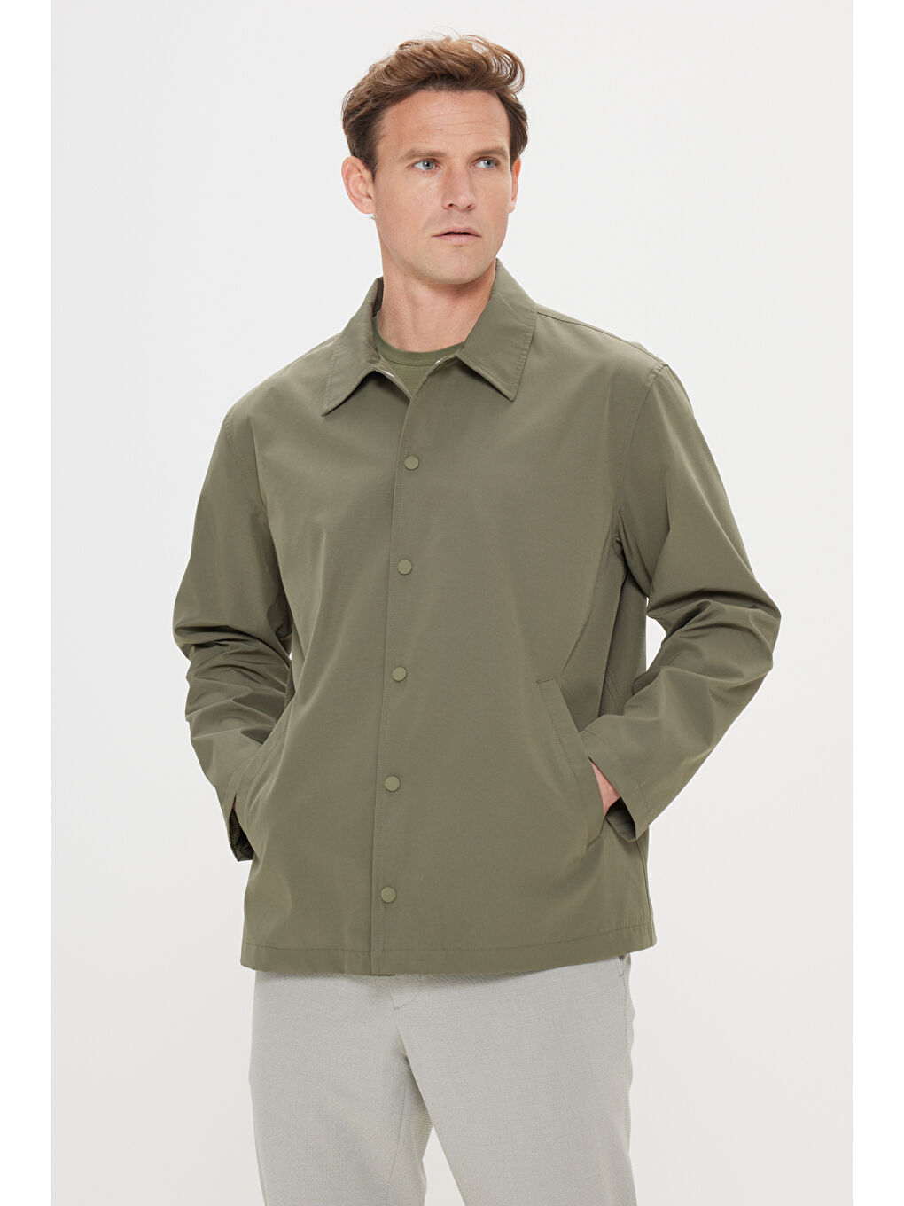 Erkek Haki Standart Fit Normal Kesim Gömlek Yaka Cepli Rahat Mont-3