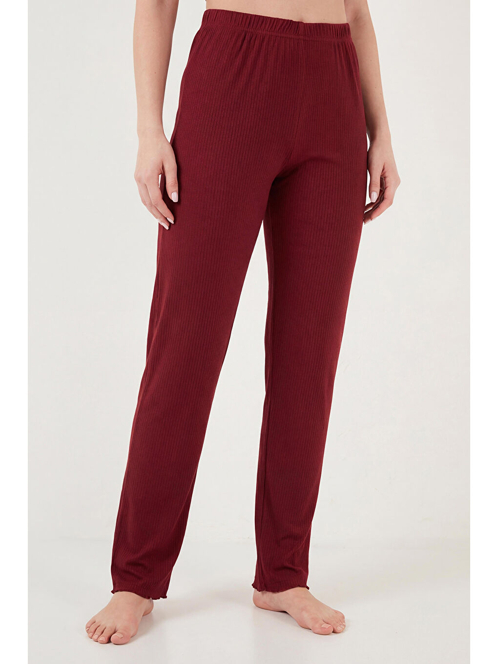 Bordo Regular Fit Desenli Bisiklet Yaka Kısa Kollu Kadın Pijama Takımı 65770823-4