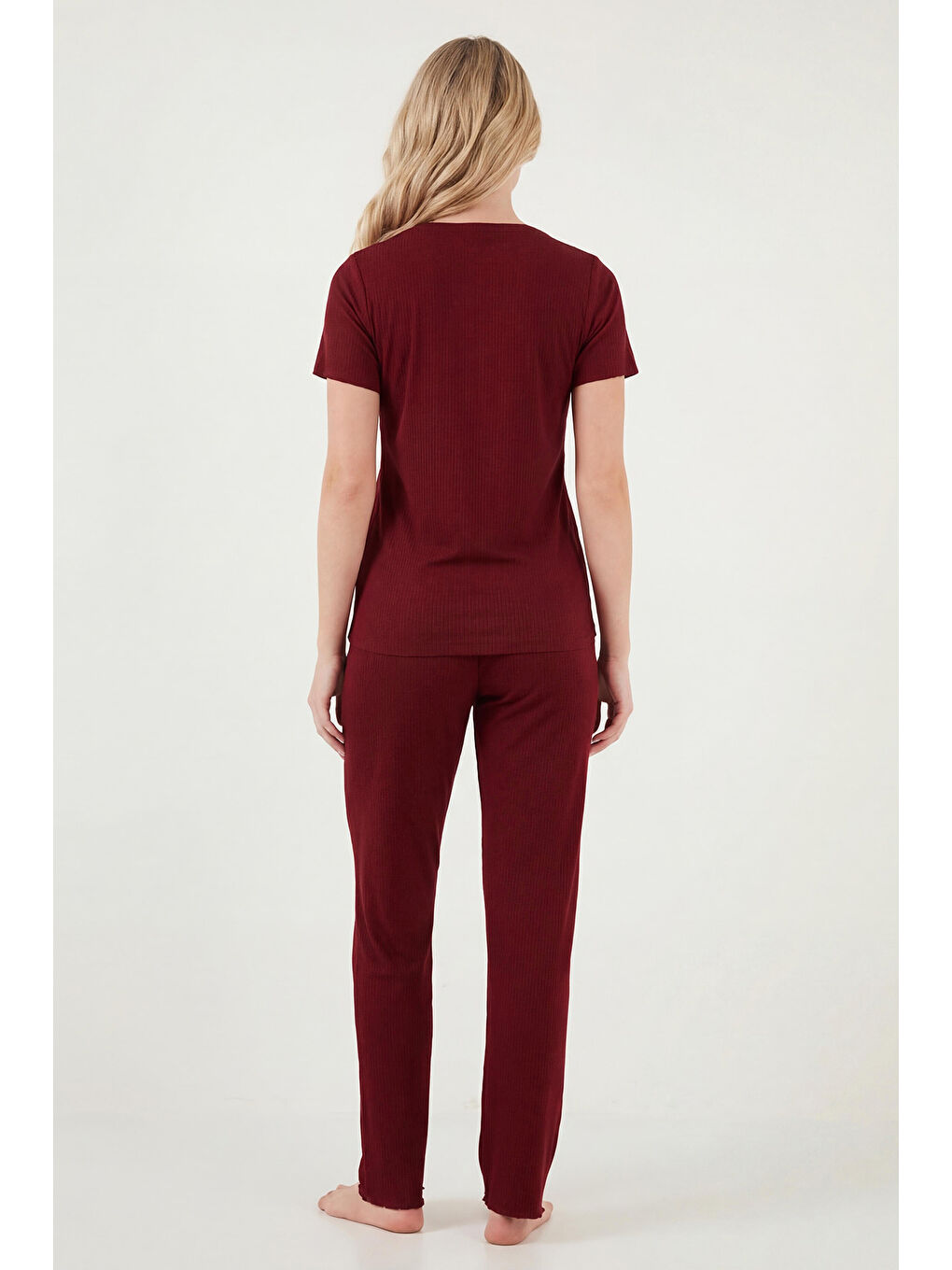 Bordo Regular Fit Desenli Bisiklet Yaka Kısa Kollu Kadın Pijama Takımı 65770823-5