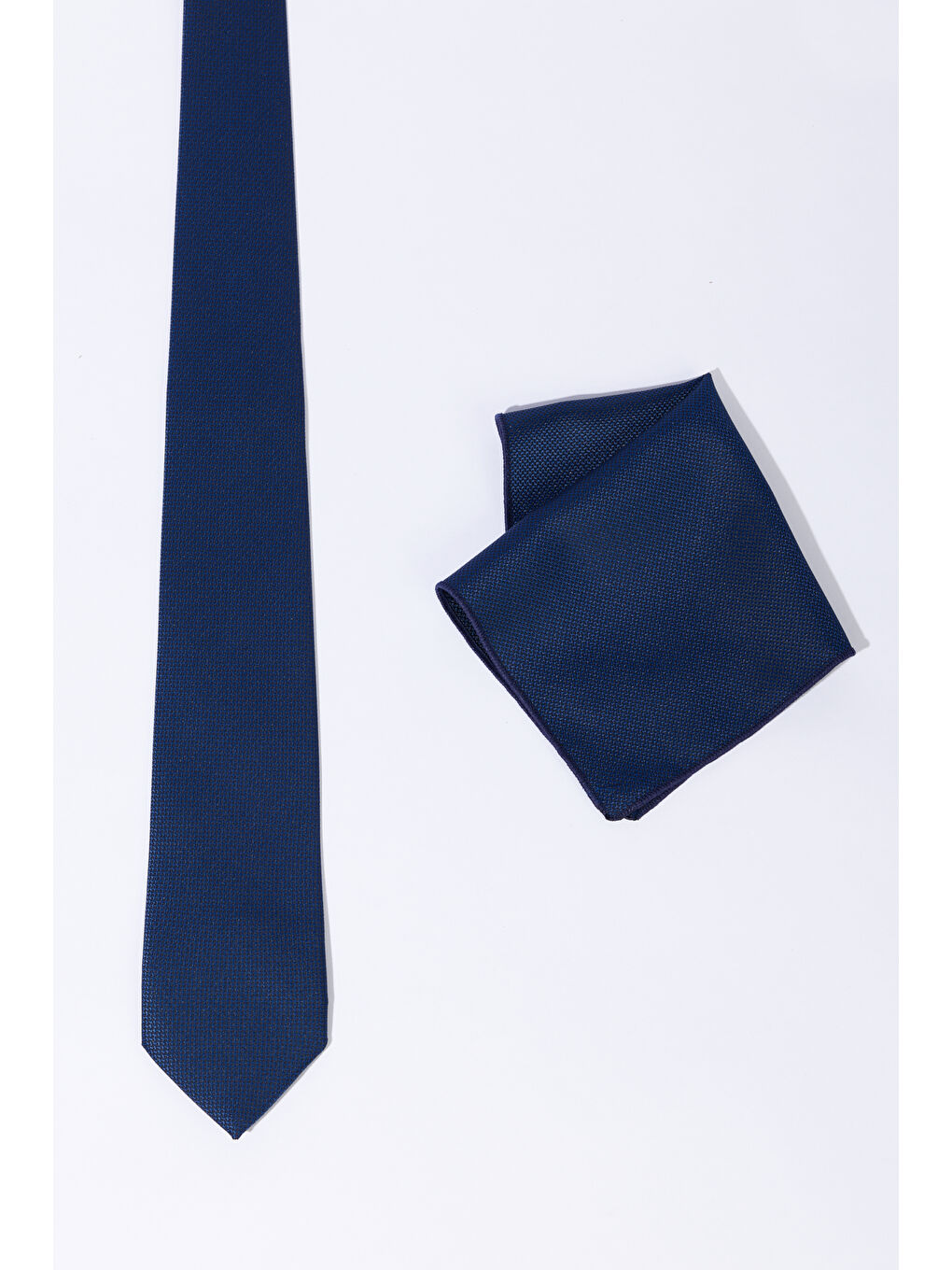 Erkek Lacivert Kravat-Mendil Set