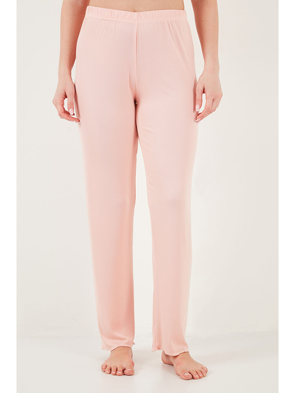 Pembe Regular Fit Desenli Bisiklet Yaka Kısa Kollu Kadın Pijama Takımı 65770823-4