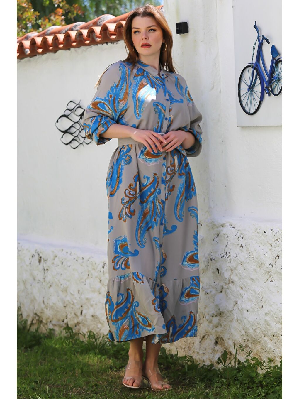 Bej-Mavi Hakim Yaka Balon Kol Şal Desenli Düğmeli Eteği Fırfırlı Kemerli Casual Dokuma Elbise 145 65-1