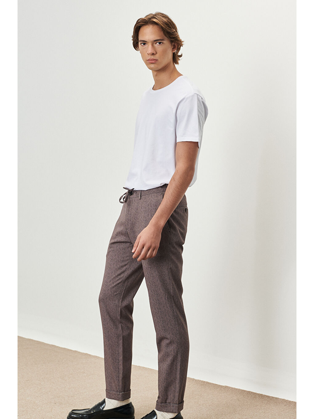 Kahverengi Erkek Kahve-Siyah Slim Fit Dar Kesim Mono Yaka Desenli Takım Elbise-1