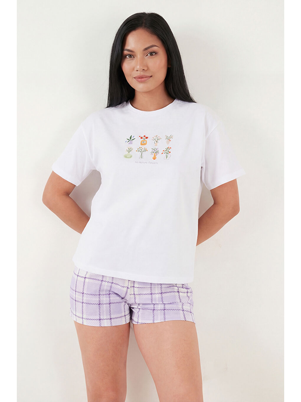 Beyaz % 100 Pamuk Regular Fit Desenli Şortlu Kadın Pijama Takımı 65790782-3