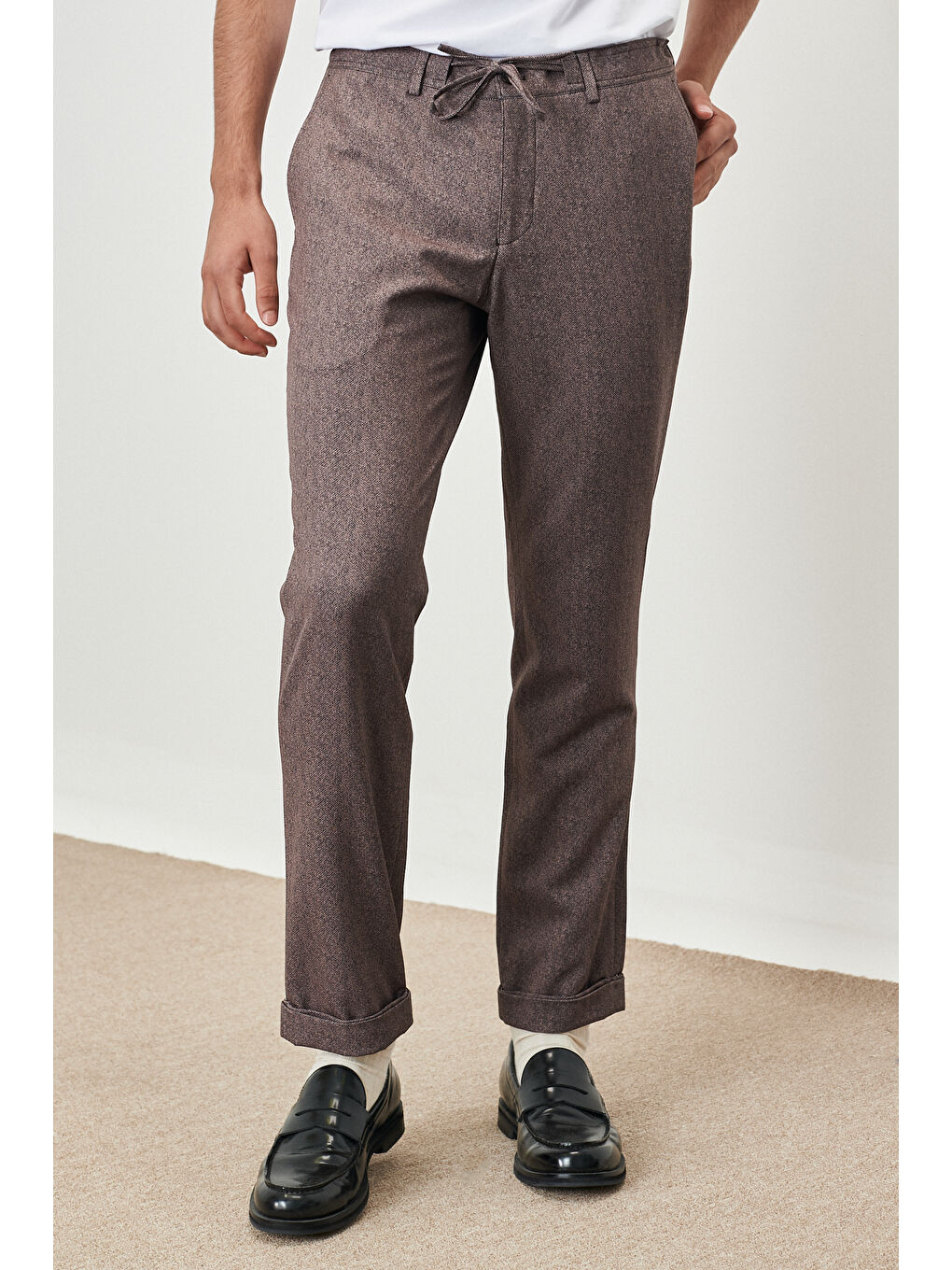 Kahverengi Erkek Kahve-Siyah Slim Fit Dar Kesim Mono Yaka Desenli Takım Elbise-2