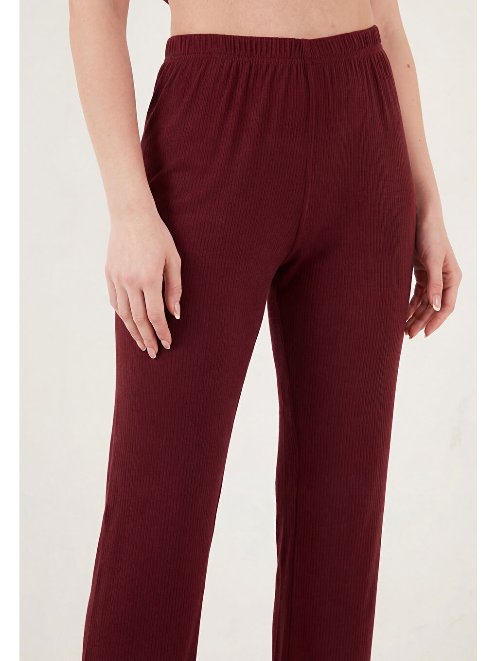 Bordo Regular Fit Güpür Detaylı Askılı Yuvarlak Yaka Kadın Pijama Takımı 65770822-3