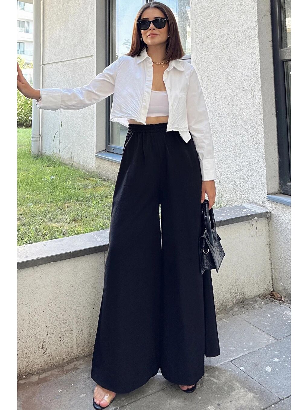 Siyah Beli Lastikli İspanyol Bol Paça Pantolon