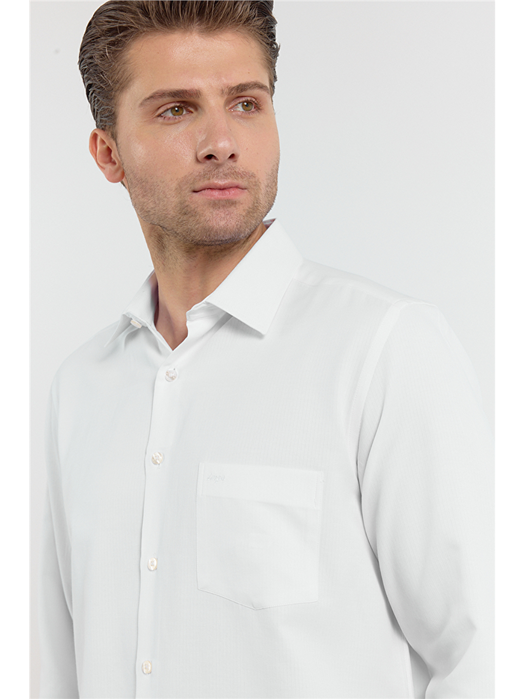 Beyaz Çizgili Desen Sert Yaka Uzun Kol Cepli Comfort Fit Pamuklu Gömlek 1004255268-3