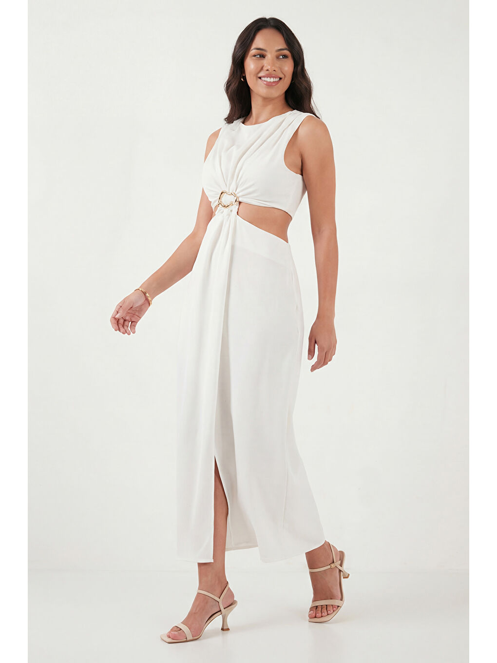 Ekru A Kesim Bisiklet Yaka Yırtmaçlı Aksesuar Detaylı Midi Boy Elbise 6525743-2