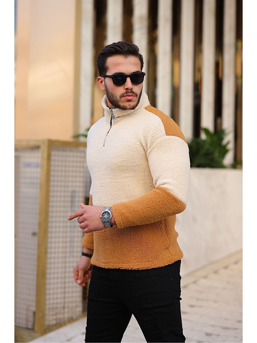 Kahverengi Yarım Fermuarlı Çift Renk Pelüş Sweatshirt-2