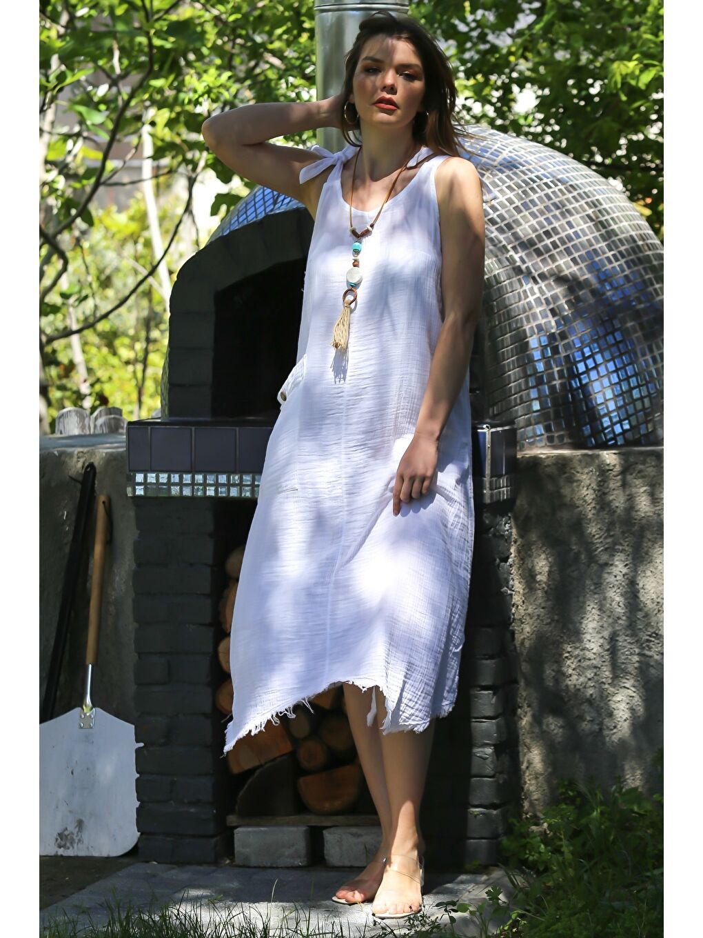 Beyaz V Yaka Askılı Bağlamalı Cepli Pis Dikişli Casual Müslin Asimetrik Dokuma Elbise 115 55-3