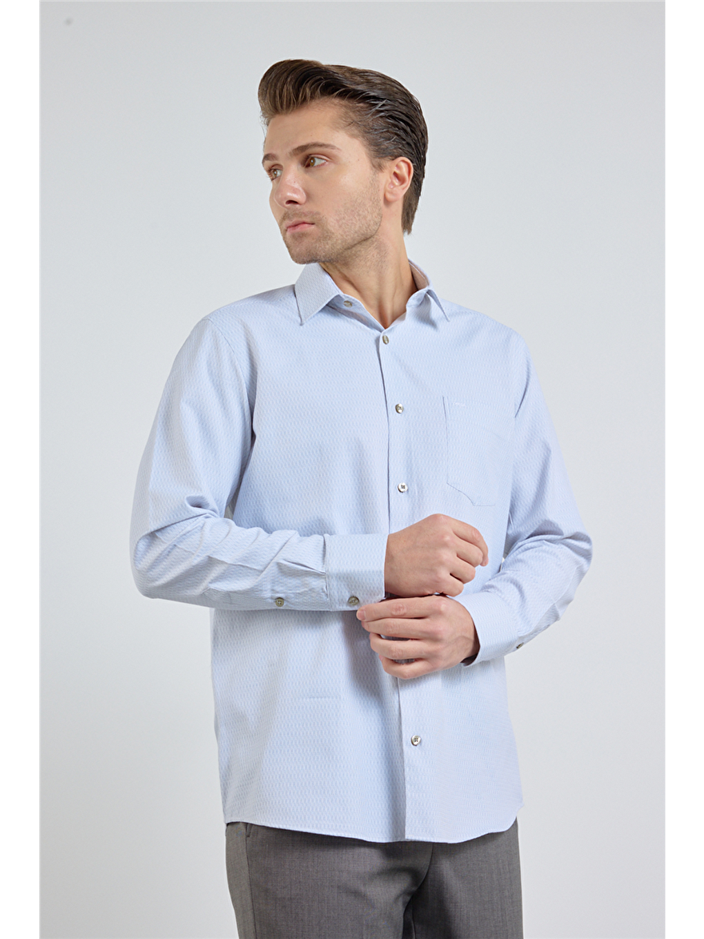 Beyaz Kendinden Desenli Sert Yaka Uzun Kol Cepli Comfort Fit Pamuklu Gömlek 1004255226-2