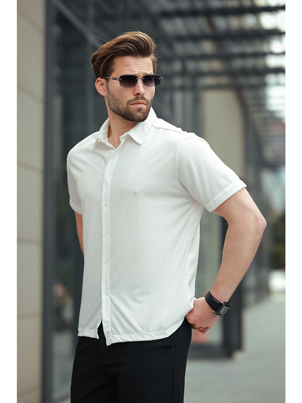 Beyaz Basic Kısa Kollu Erkek Gömlek E6760