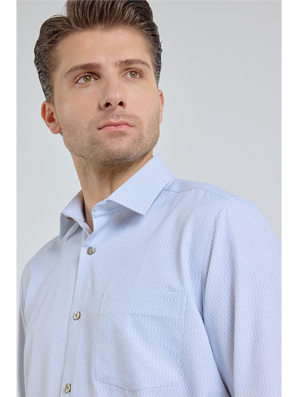 Beyaz Kendinden Desenli Sert Yaka Uzun Kol Cepli Comfort Fit Pamuklu Gömlek 1004255226-3