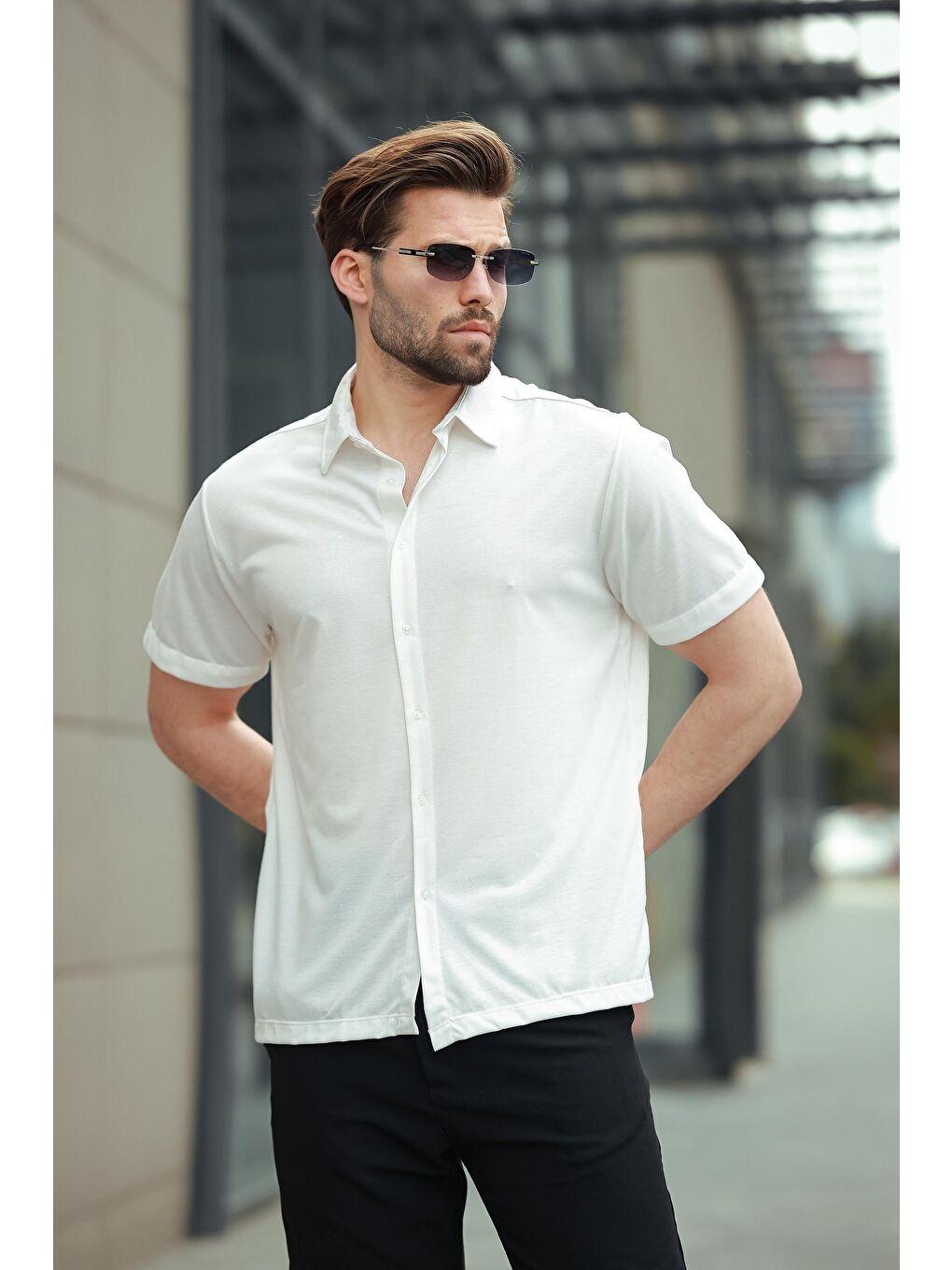 Beyaz Basic Kısa Kollu Erkek Gömlek E6760-1