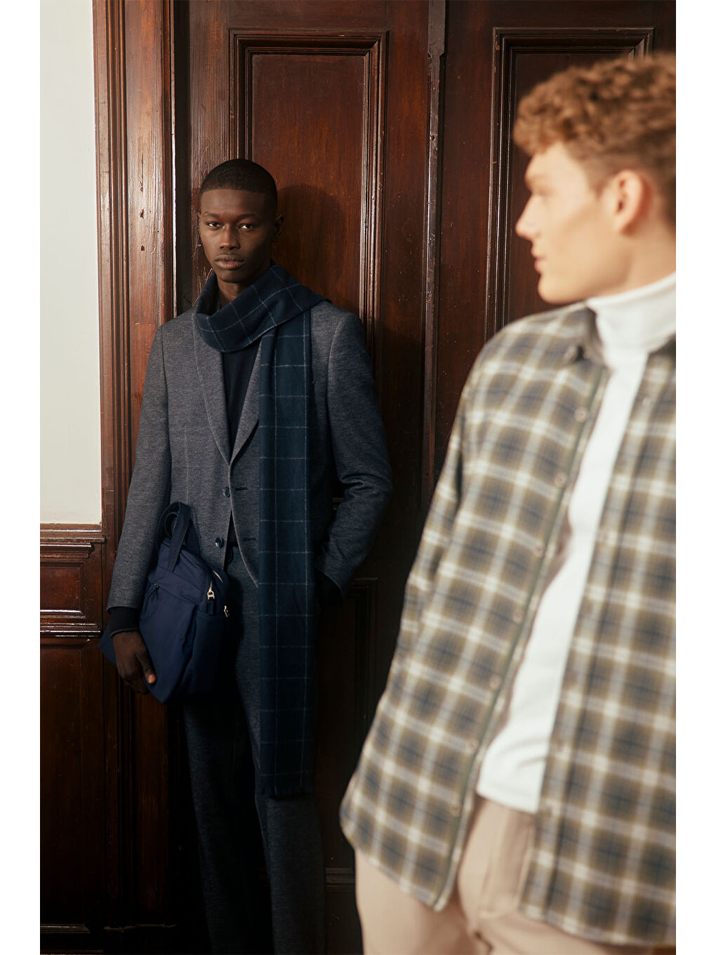 Erkek Lacivert Slim Fit Dar Kesim Kırlangıç Yaka Desenli Takım Elbise-4