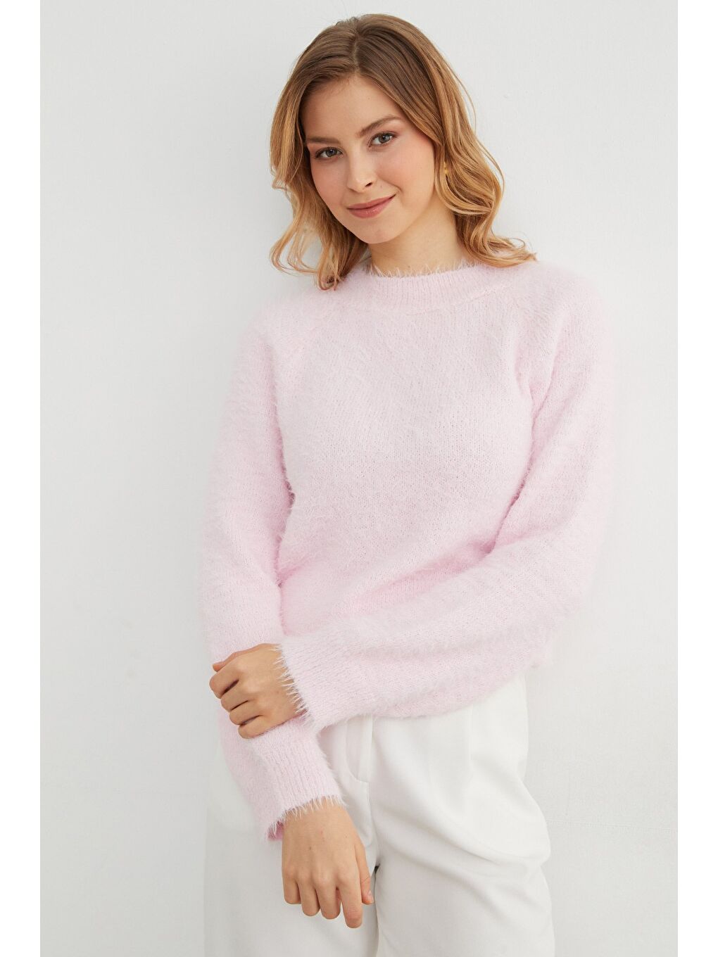 Pembe Dik Yaka Sakallı Kazak-2