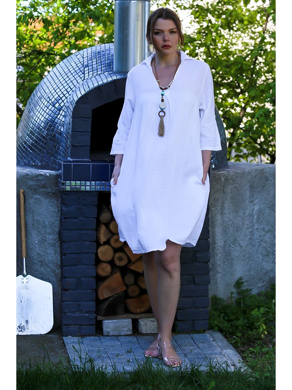 Beyaz Gömlek Yaka Düğmeli 3/4 Kol Cepli Casual Müslin Dokuma Elbise 105 65