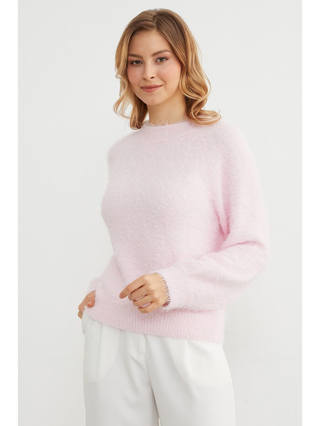 Pembe Dik Yaka Sakallı Kazak-3