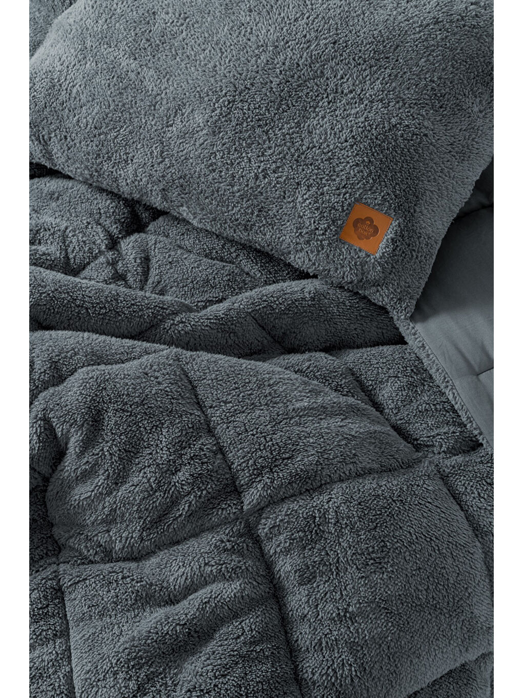 Pamuk Box Çift Kişilik Pelüş Yorgan Seti Gri 195x215 cm-1