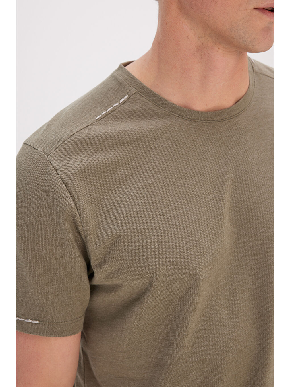 Erkek Haki Slim Fit Dar Kesim Pamuklu Bisiklet Yaka Tişört-5