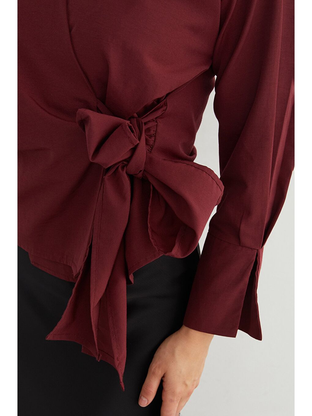 Bordo Basic Kruvaze Bağlamalı Gömlek-4