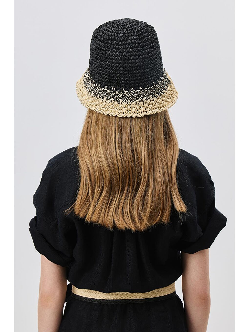 El Örgüsü Hasır Şapka Y8210 Siyah-2