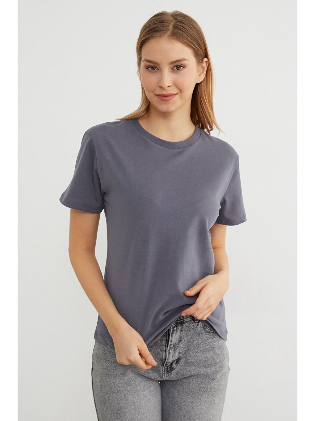 Antrasit Basic Bisiklet Yaka Tişört-1