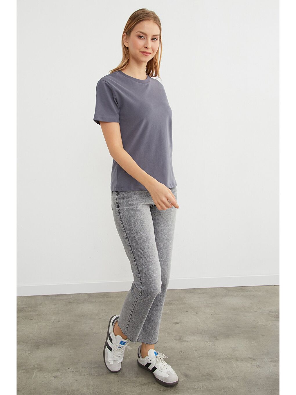 Antrasit Basic Bisiklet Yaka Tişört-2