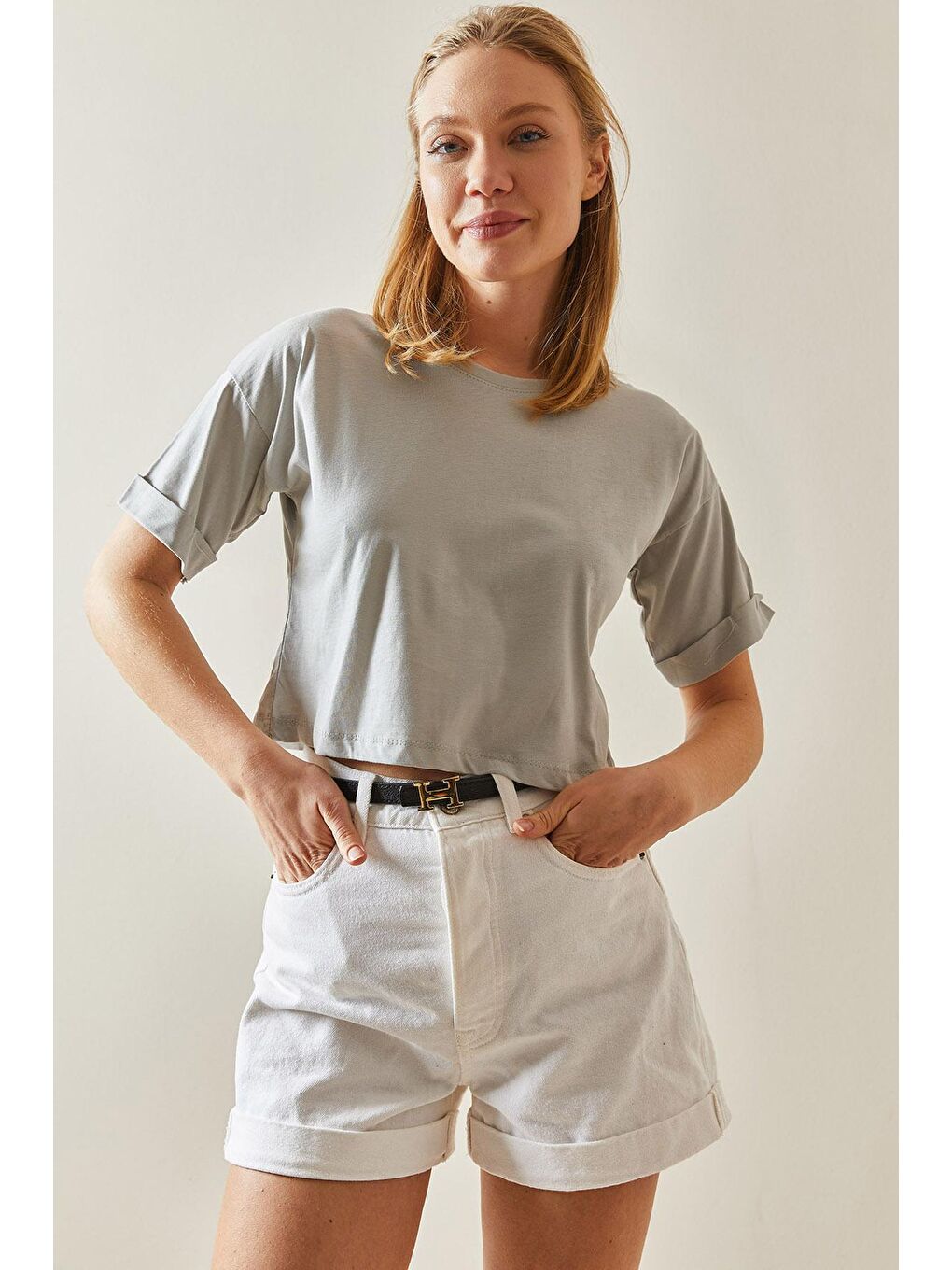 Gri Bisiklet Yaka Oversize Kolları Katlı Crop Tişört 4KXK1-47900-03