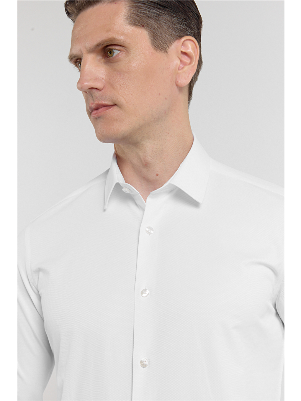 Beyaz Kendinden Desenli Sert Yaka Uzun Kol Cepsiz Slim Fit Pamuklu Gömlek 1004255230-3