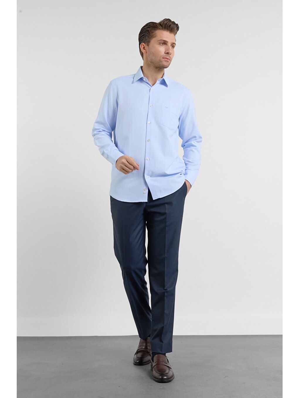 Mavi Kendinden Desenli Sert Yaka Uzun Kol Cepli Comfort Fit Pamuklu Gömlek 1004255206-1