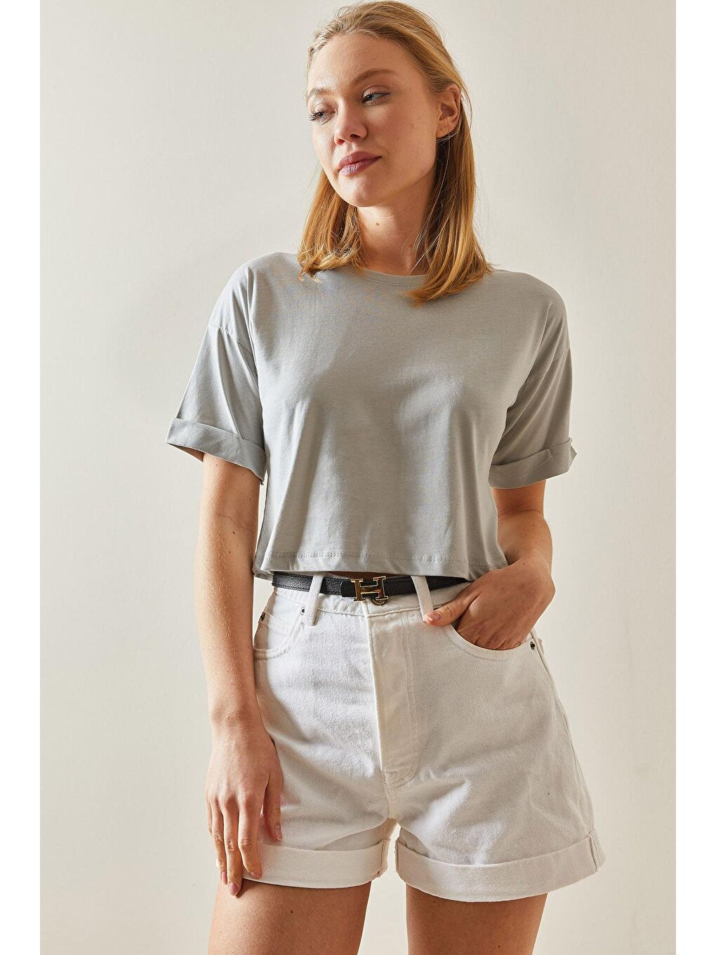 Gri Bisiklet Yaka Oversize Kolları Katlı Crop Tişört 4KXK1-47900-03-2