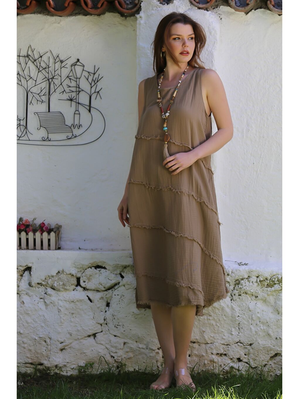 Kahverengi Sütlü Kahve Havuz Yaka Kolsuz Pis Dikişli Casual Müslin Dokuma Elbise 120 63-1