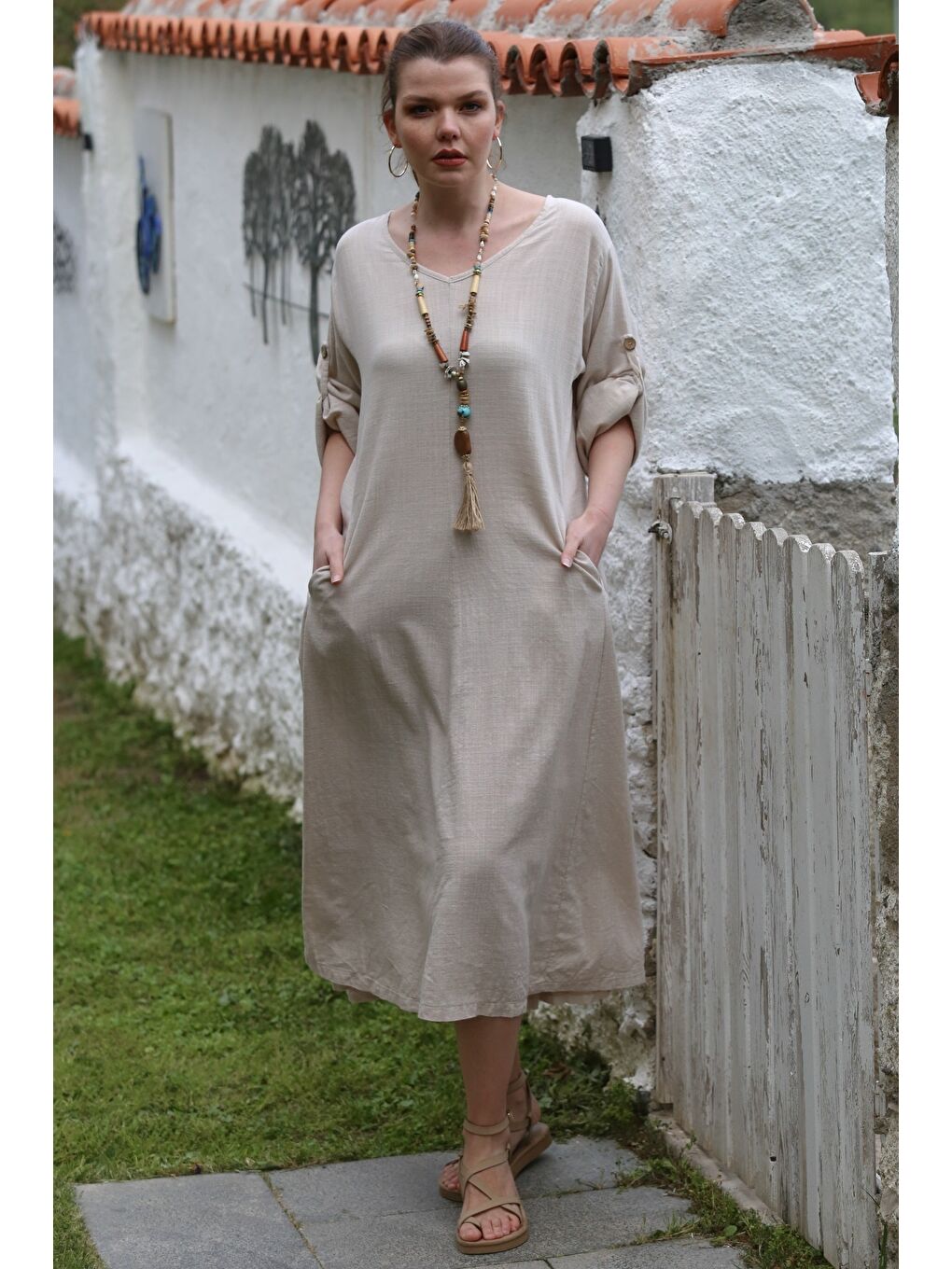 Bej V Yaka Düğmeli Uzun Kollu Casual Keten Görünümlü Dokuma Elbise 118 60-3