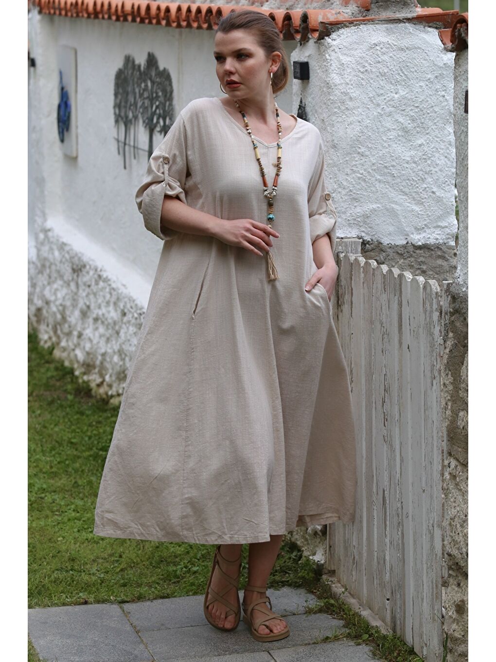 Bej V Yaka Düğmeli Uzun Kollu Casual Keten Görünümlü Dokuma Elbise 118 60-4
